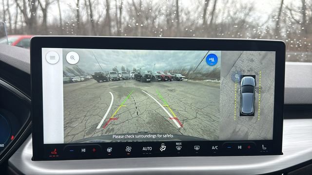 Certified 2024 Ford Escape SE w/ PHEV Premium Package image 27