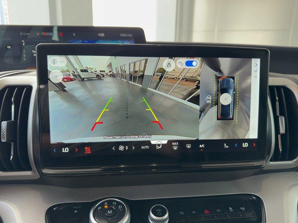 Certified 2025 Ford Expedition Max Active RWD image 23