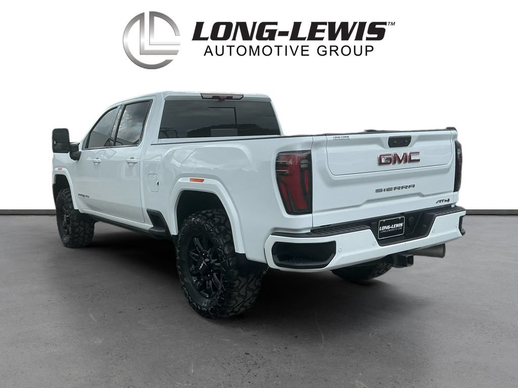 Used 2024 GMC Sierra 2500 AT4 w/ AT4 Premium Plus Package AWD/4WD image 4