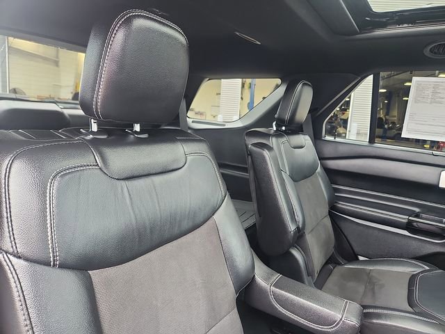 Certified 2022 Ford Explorer ST image 30