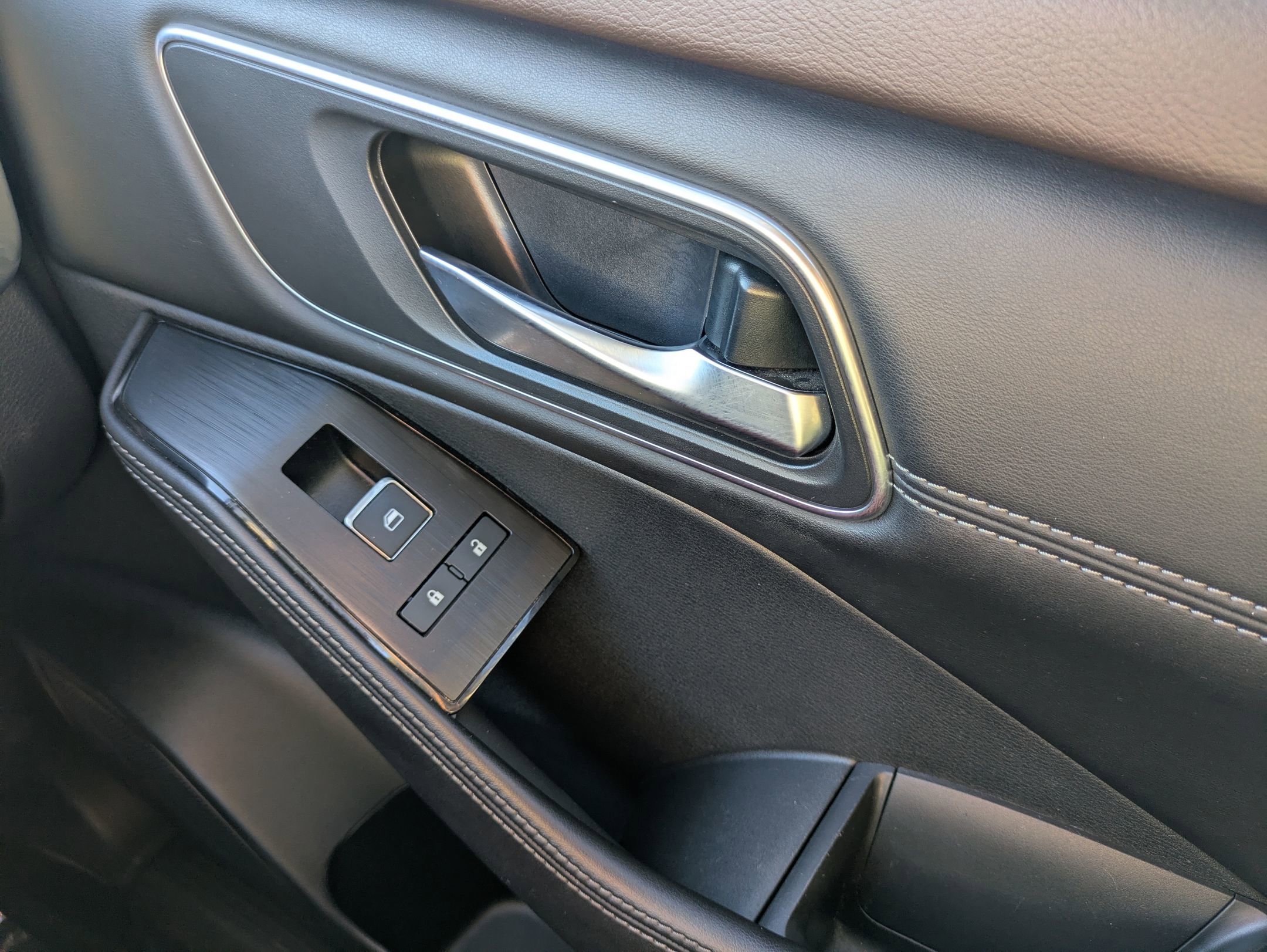 Used 2023 Nissan Rogue Platinum w/ Platinum Premium Package image 32