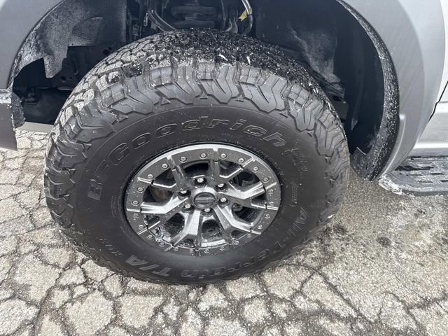 Certified 2022 Ford F150 Raptor w/ Raptor 37 Performance Package image 11