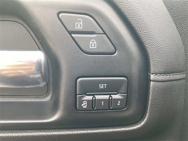 Used 2020 GMC Sierra 2500 Denali w/ Denali Ultimate Package image 19