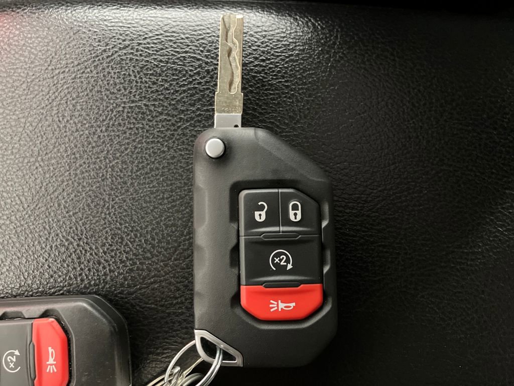 Used 2021 Jeep Wrangler Unlimited Rubicon image 33