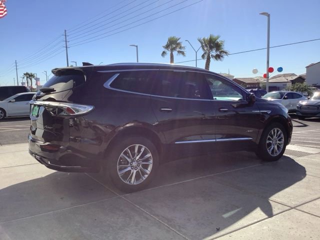 Used 2023 Buick Enclave Avenir w/ Avenir Technology Package image 4
