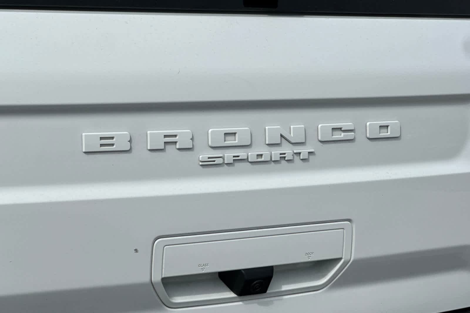 Certified 2024 Ford Bronco Sport Outer Banks w/ Tech Package AWD/4WD image 28