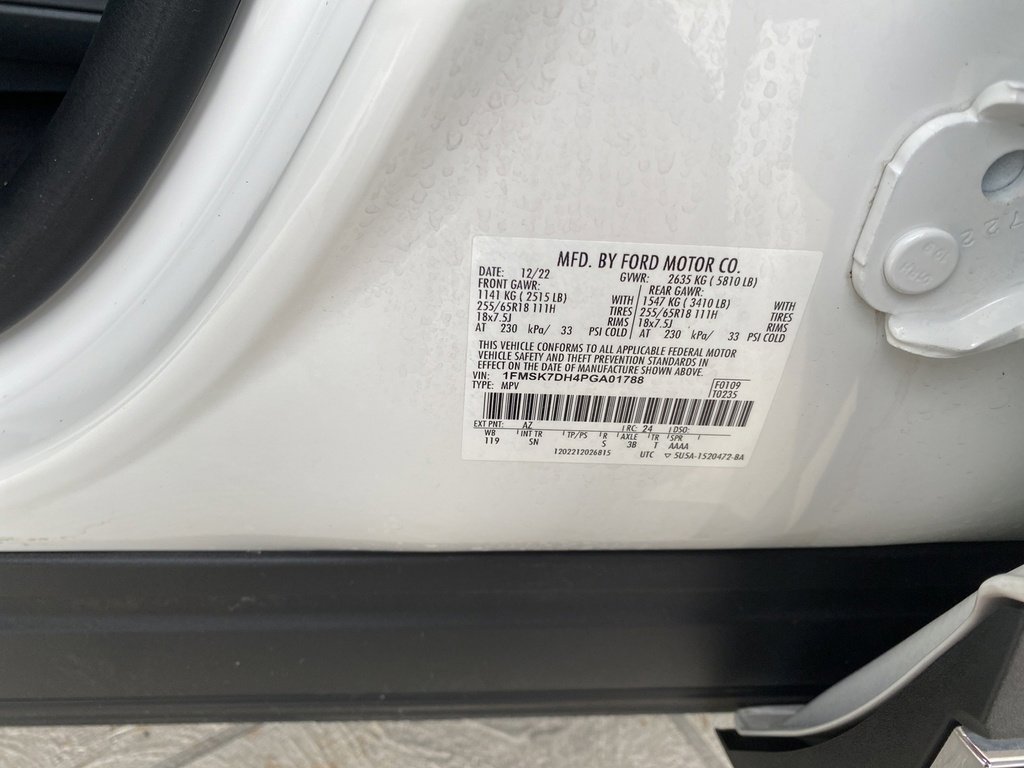 Certified 2023 Ford Explorer XLT w/ Equipment Group 202A image 32