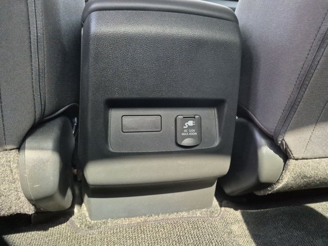 Used 2024 Nissan Frontier S w/ S Utility Package RWD image 15