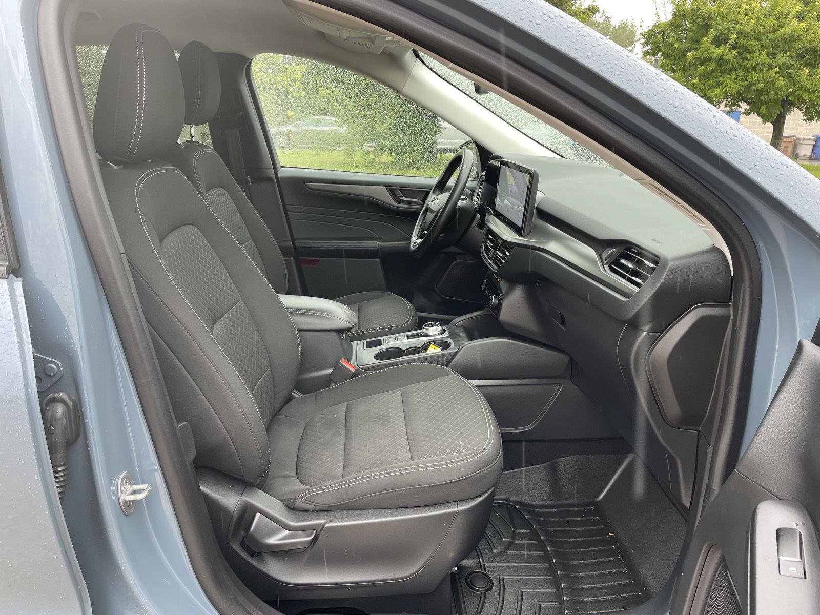 Certified 2023 Ford Escape Active w/ Tech Pack #1 AWD/4WD image 17