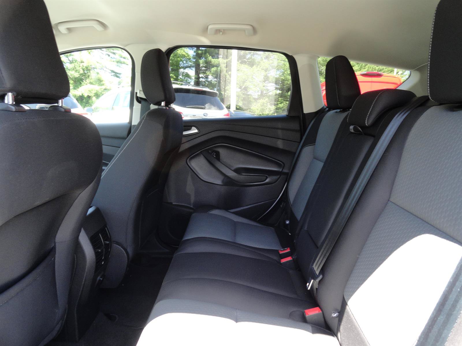 Certified 2019 Ford Escape SE AWD/4WD image 19