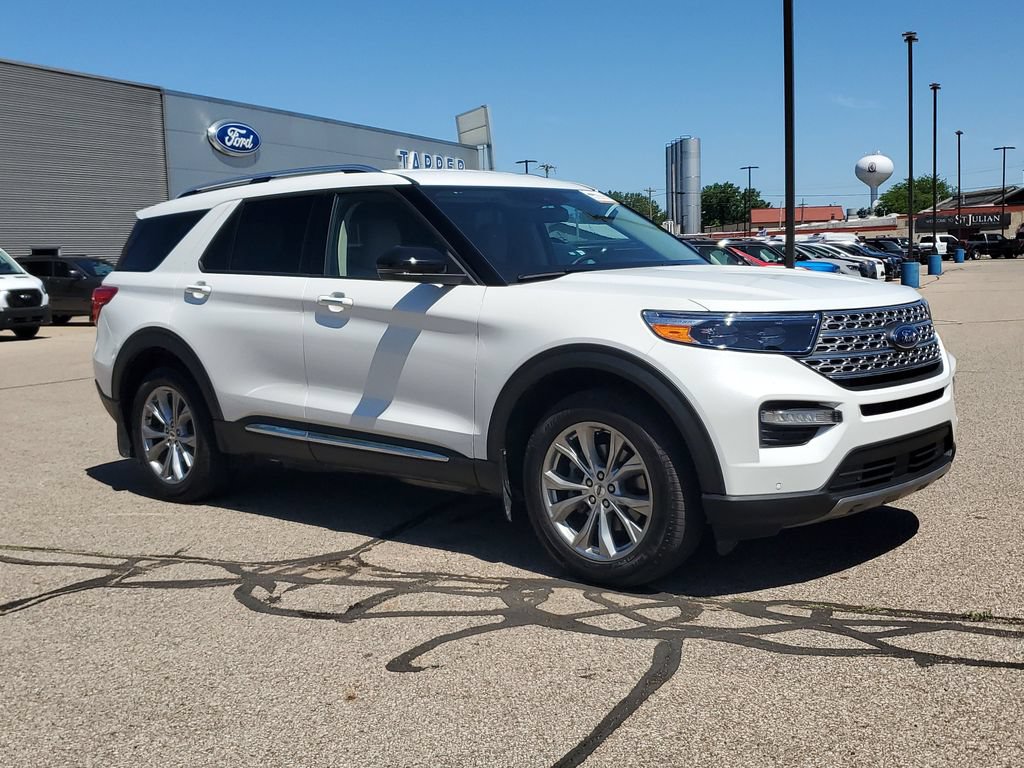 Certified 2024 Ford Explorer Limited w/ Equipment Group 301A AWD/4WD image 3
