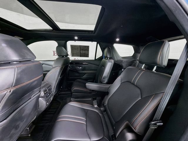 Used 2024 Honda Pilot TrailSport image 29