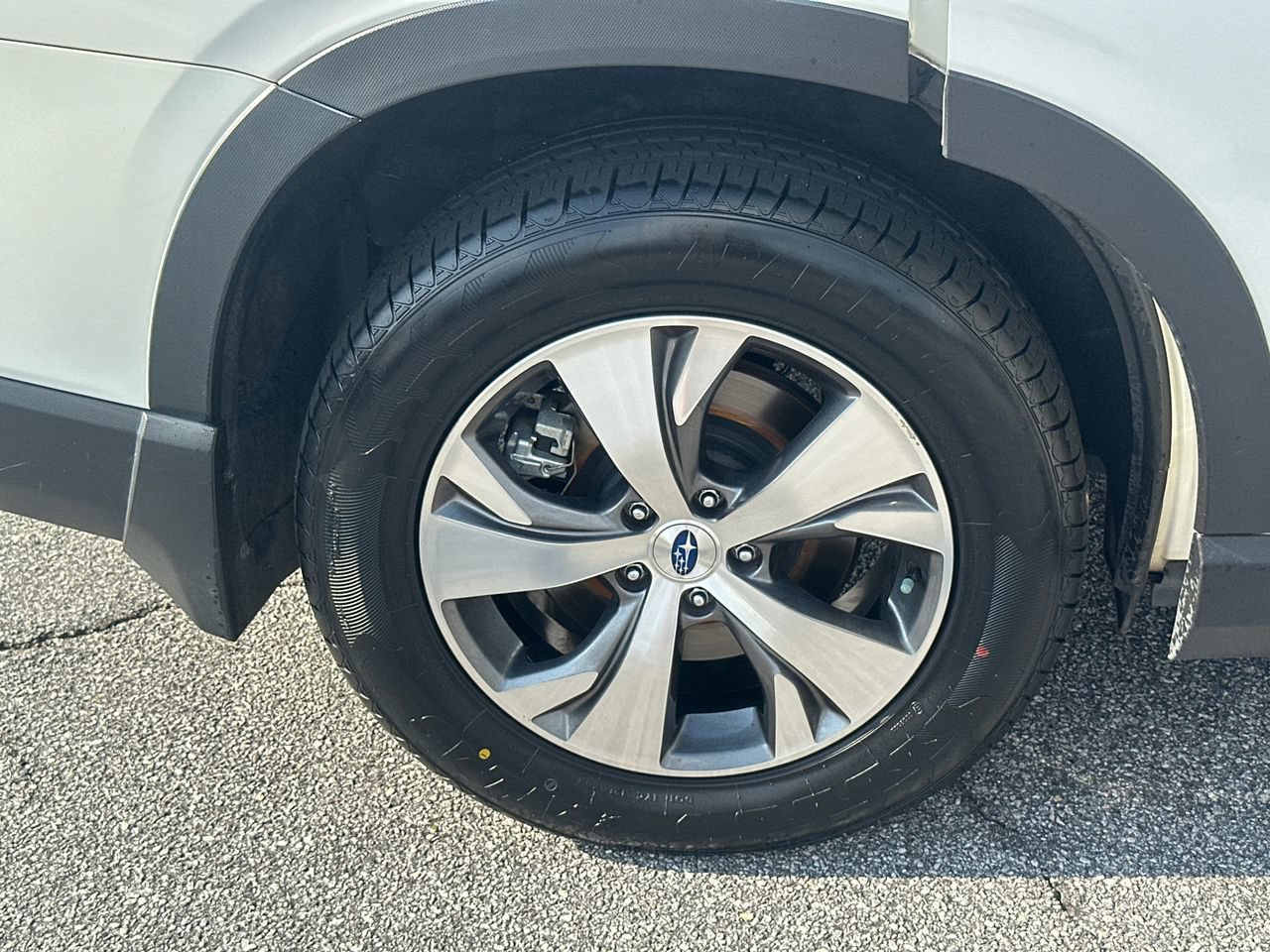 Used 2021 Subaru Ascent Premium w/ Convenience Package AWD/4WD image 19