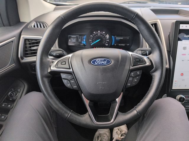 Certified 2024 Ford Edge SEL AWD/4WD image 32