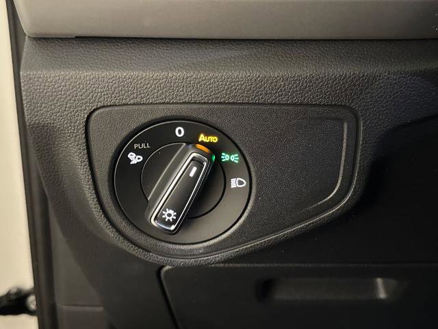 Used 2021 Volkswagen Atlas SE image 18