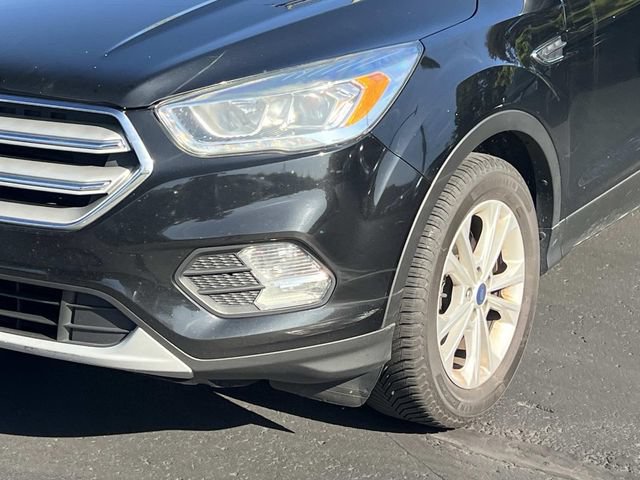 Certified 2018 Ford Escape SEL FWD image 4
