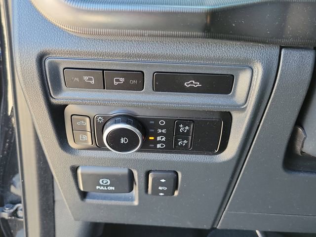 Certified 2023 Ford F150 Platinum w/ Equipment Group 701A High image 27