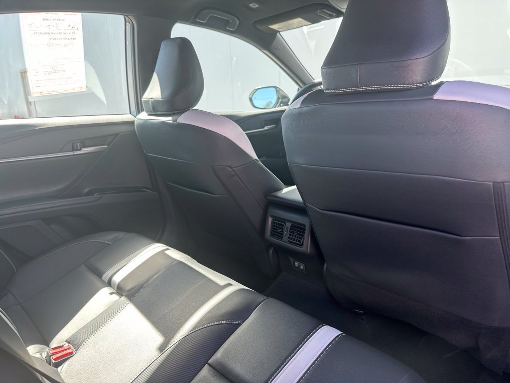 Used 2025 Toyota Camry SE FWD image 25