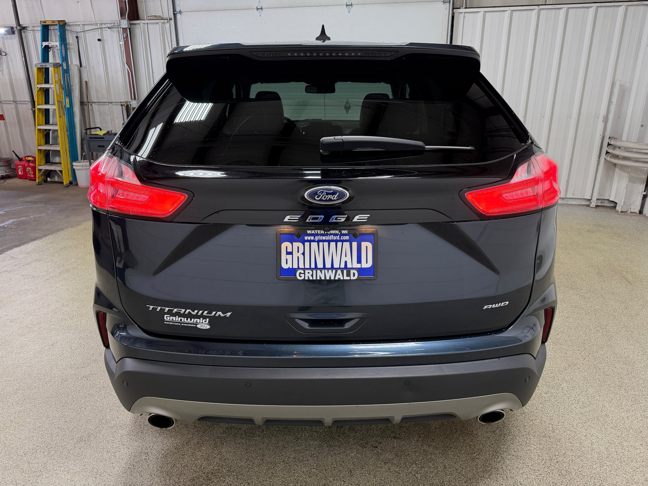 Certified 2024 Ford Edge Titanium AWD/4WD image 27
