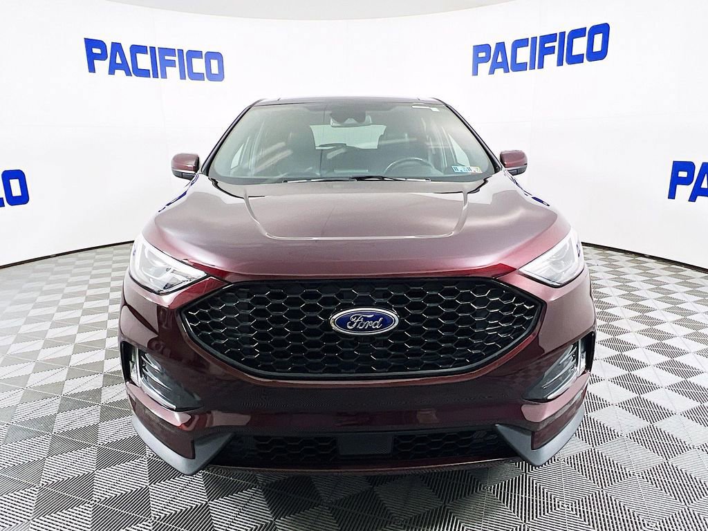 Certified 2022 Ford Edge ST-Line image 8