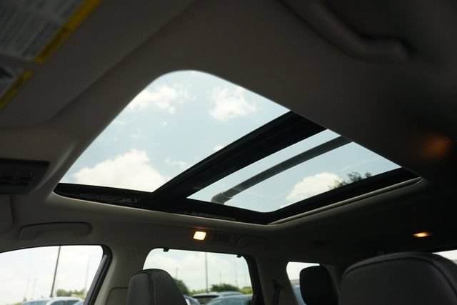 Used 2025 Nissan Pathfinder Platinum w/ Cargo Package FWD image 11