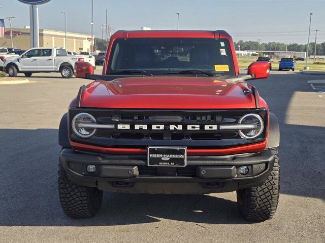 Certified 2022 Ford Bronco Outer Banks w/ Sasquatch Package AWD/4WD image 9