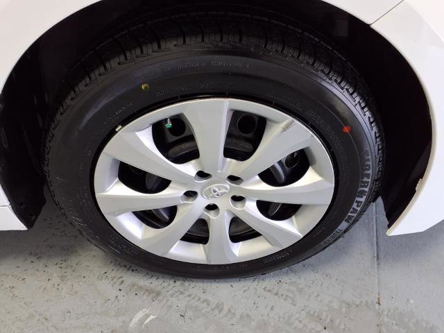 Used 2022 Toyota Corolla LE image 9