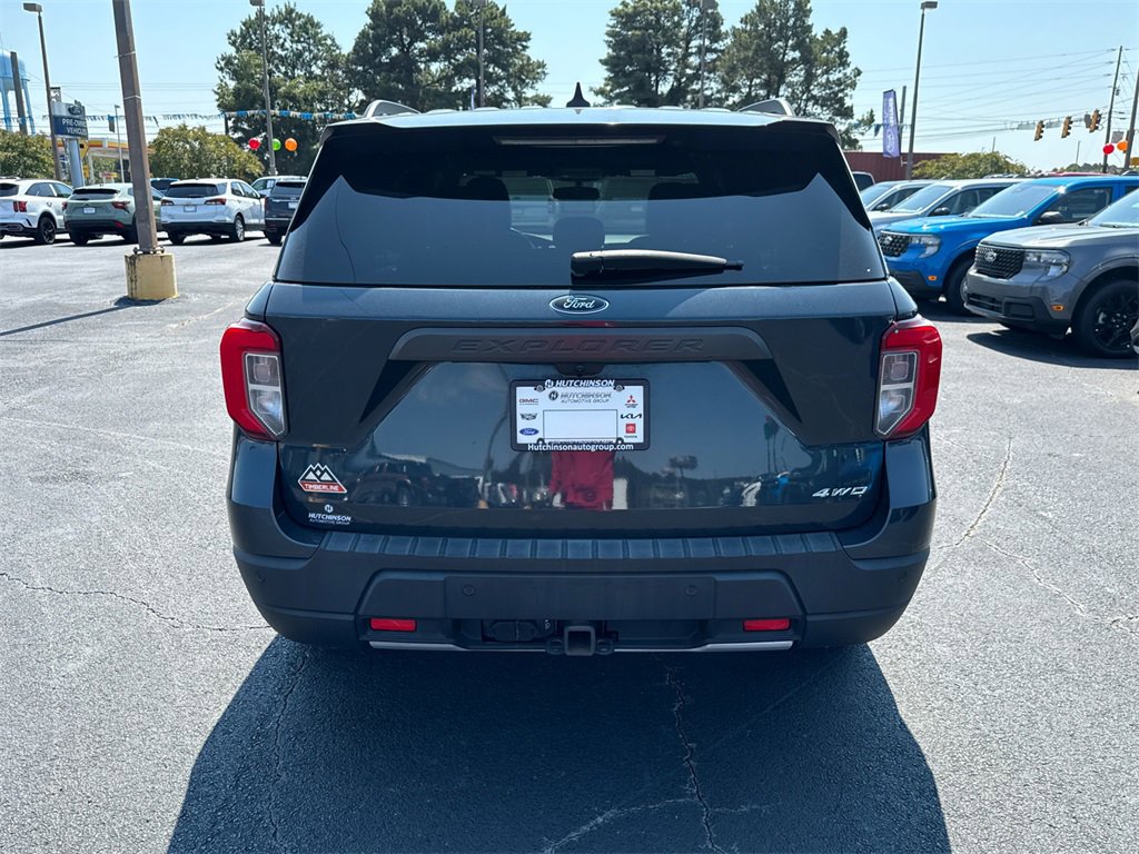 Certified 2022 Ford Explorer Timberline image 4
