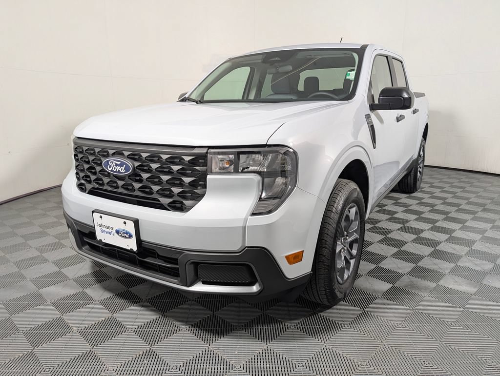 Certified 2025 Ford Maverick XLT w/ XLT Luxury Package AWD/4WD image 4