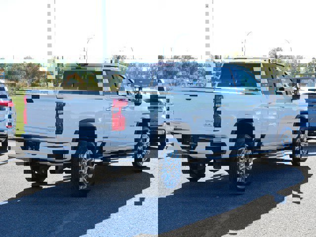 Used 2020 Chevrolet Silverado 2500 High Country w/ Z71 Off-Road Package image 5