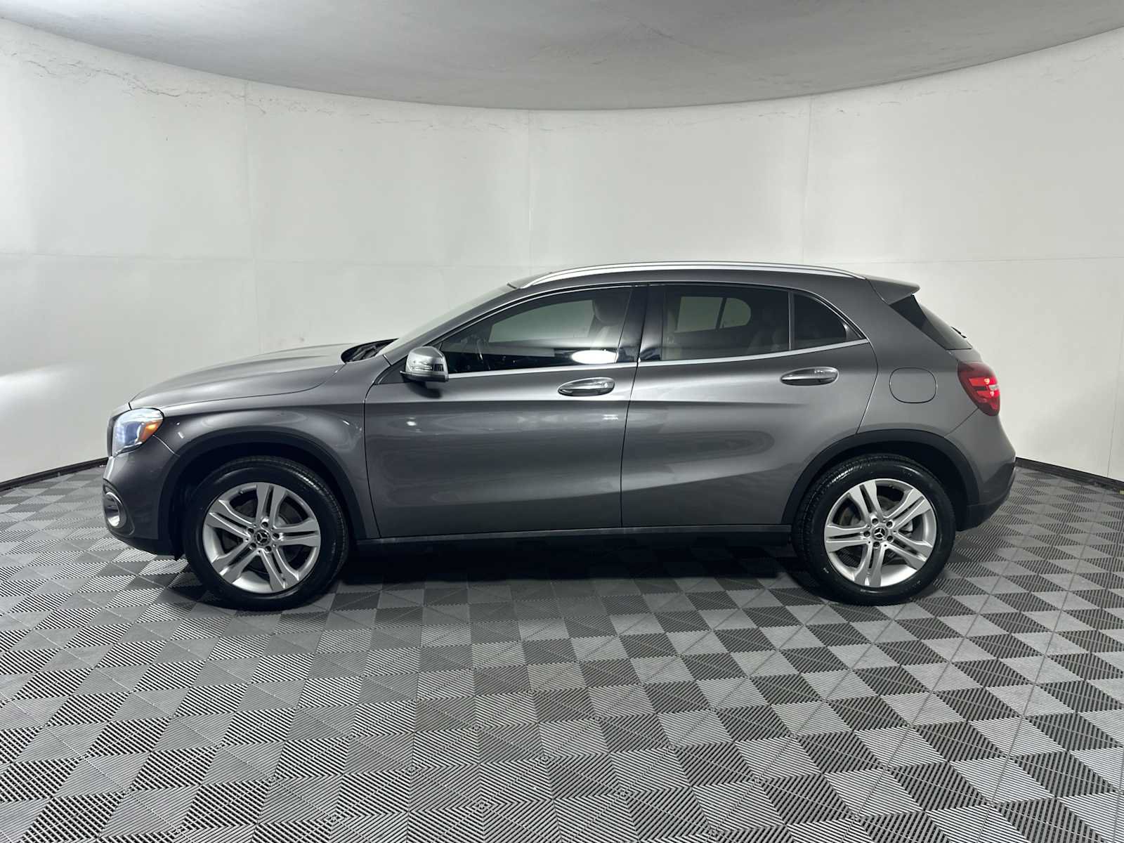 Used 2019 Mercedes-Benz GLA 250 image 4