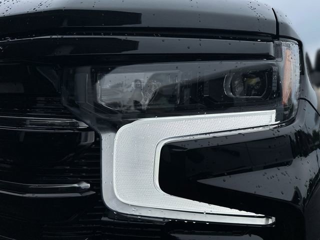 Used 2026 Chevrolet Silverado 1500 High Country w/ Midnight Edition AWD/4WD image 9
