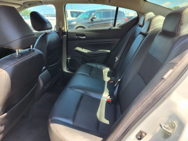 Used 2021 Nissan Altima 2.0 SR FWD image 16