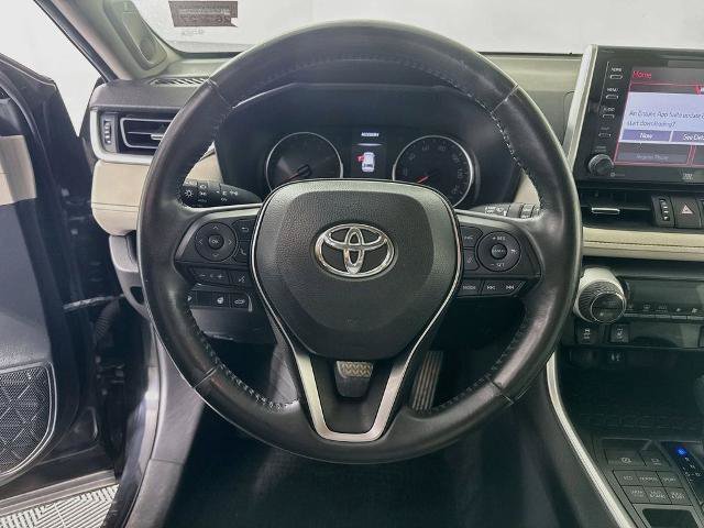 Used 2019 Toyota RAV4 XLE Premium w/ Cold Weather Package AWD/4WD image 12