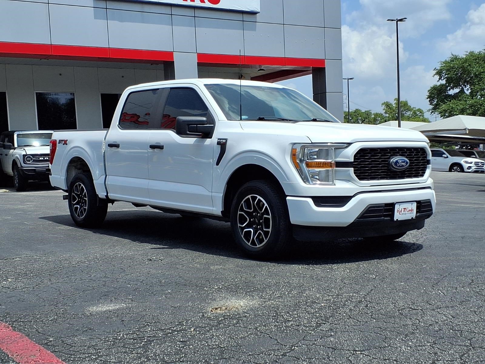 Certified 2022 Ford F150 XL w/ STX Appearance Package RWD image 4
