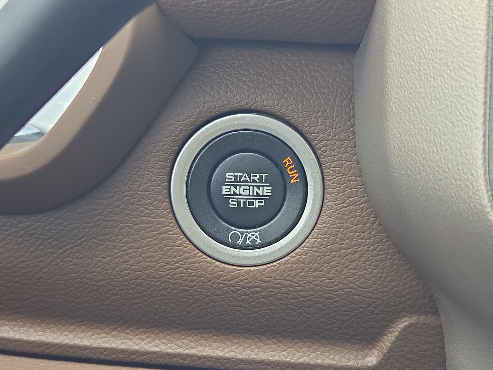 Used 2022 RAM 2500 Laramie AWD/4WD image 17