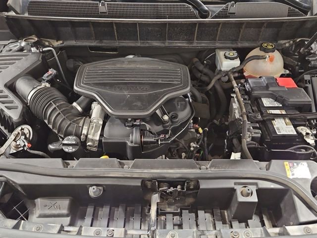 Used 2019 GMC Acadia Denali w/ Technology Package AWD/4WD image 26