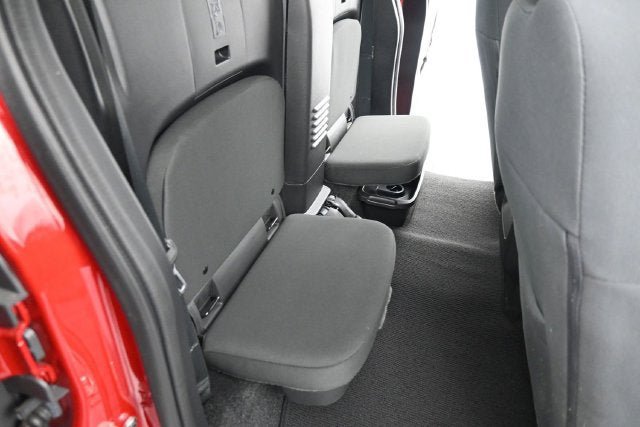 Used 2025 Nissan Frontier S RWD image 18