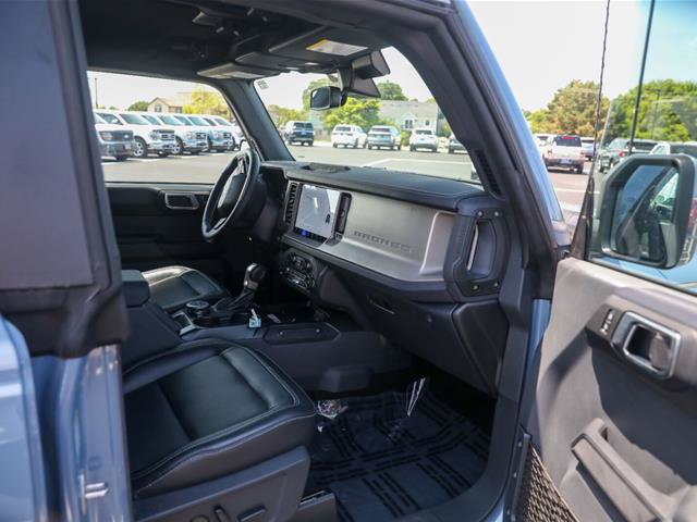 Certified 2025 Ford Bronco Outer Banks AWD/4WD image 32