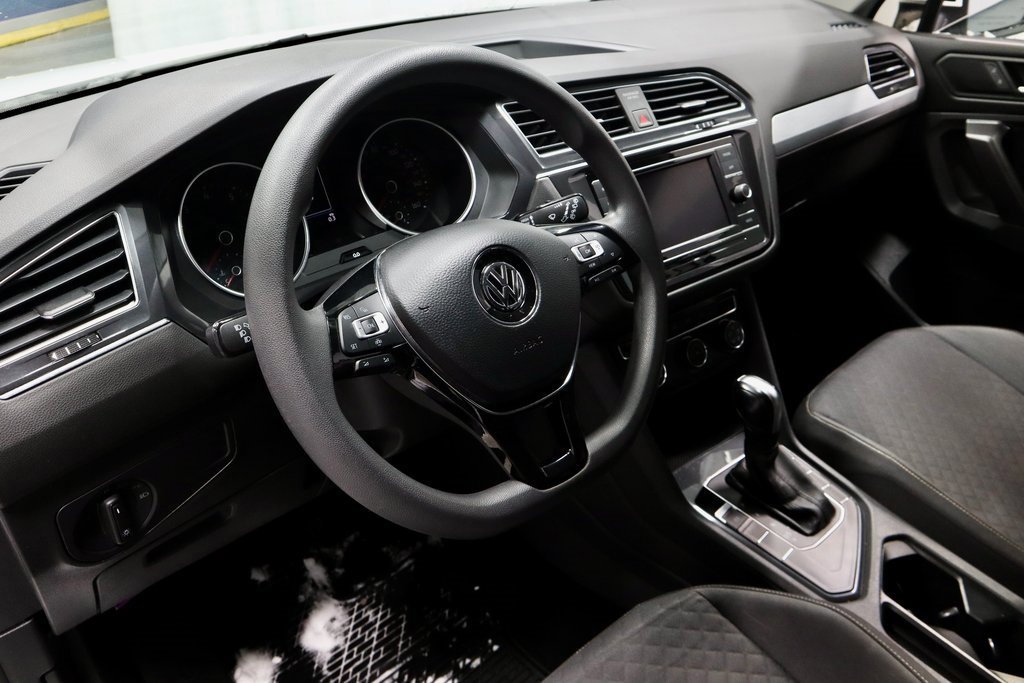 Used 2021 Volkswagen Tiguan S image 24