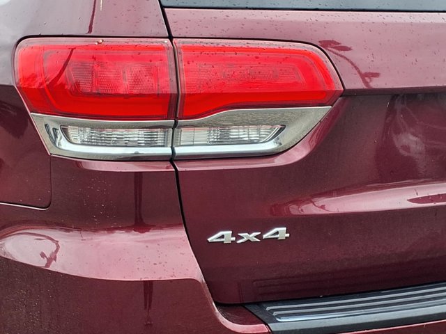 Used 2018 Jeep Grand Cherokee Laredo AWD/4WD image 20