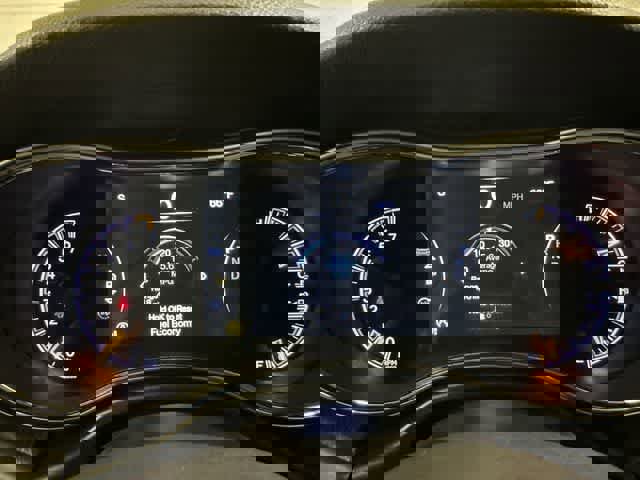 Used 2021 Jeep Grand Cherokee Laredo X image 6