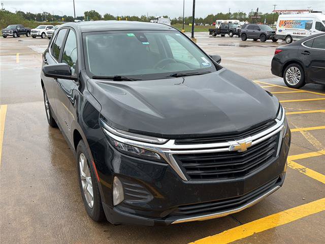 Used 2022 Chevrolet Equinox LT FWD image 2