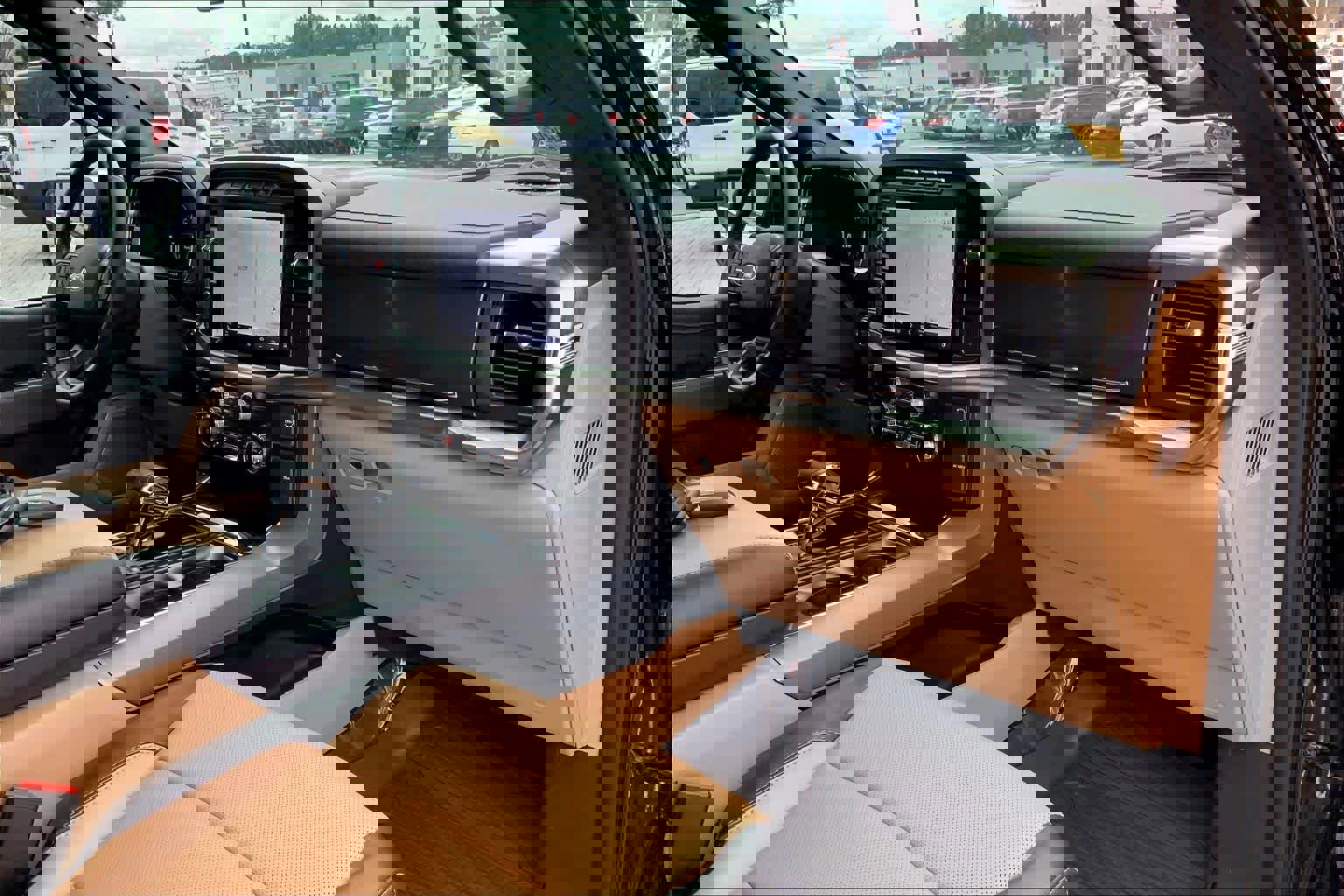 Certified 2023 Ford F150 Lariat w/ Trailer Tow Package image 17