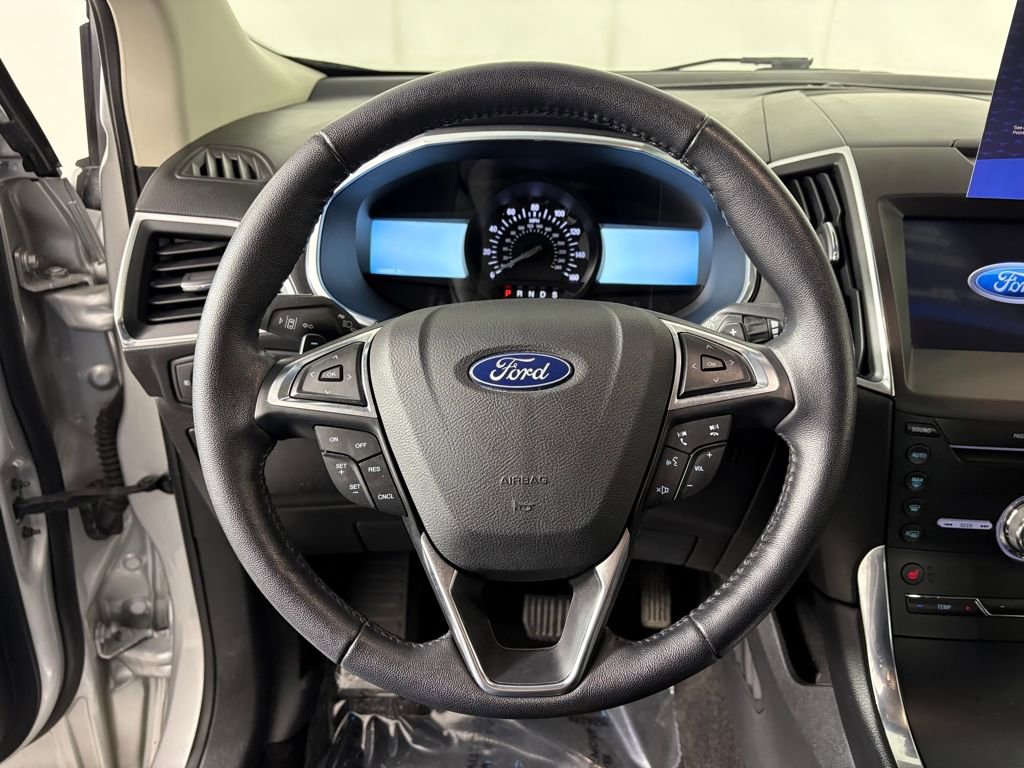 Certified 2019 Ford Edge Titanium image 16