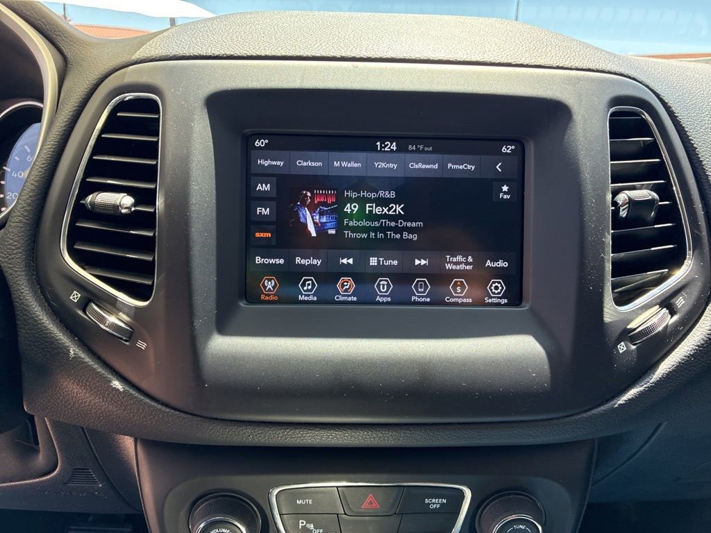 Used 2019 Jeep Compass Latitude w/ Popular Equipment Group FWD image 32