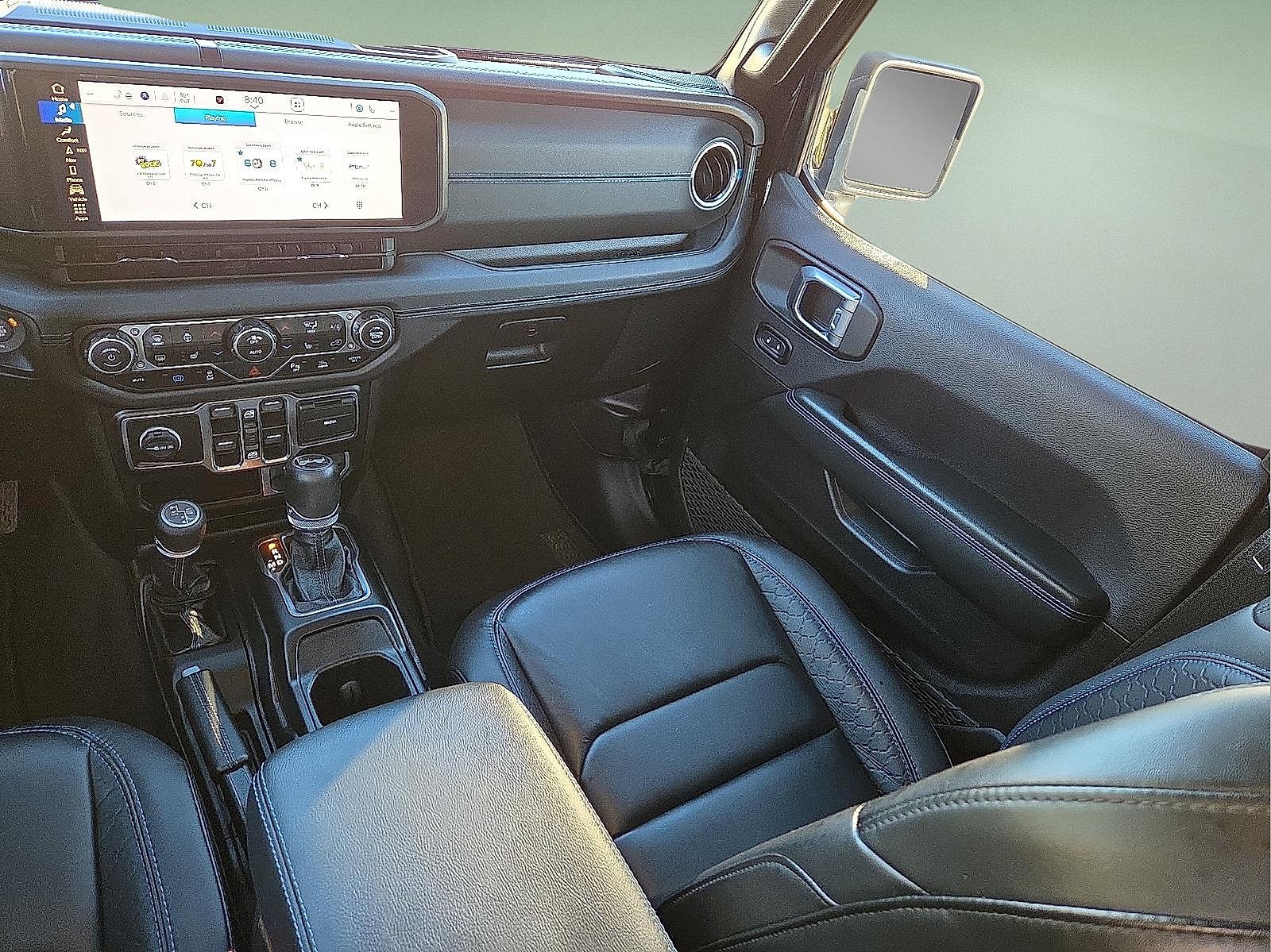 Used 2024 Jeep Wrangler High Altitude image 12