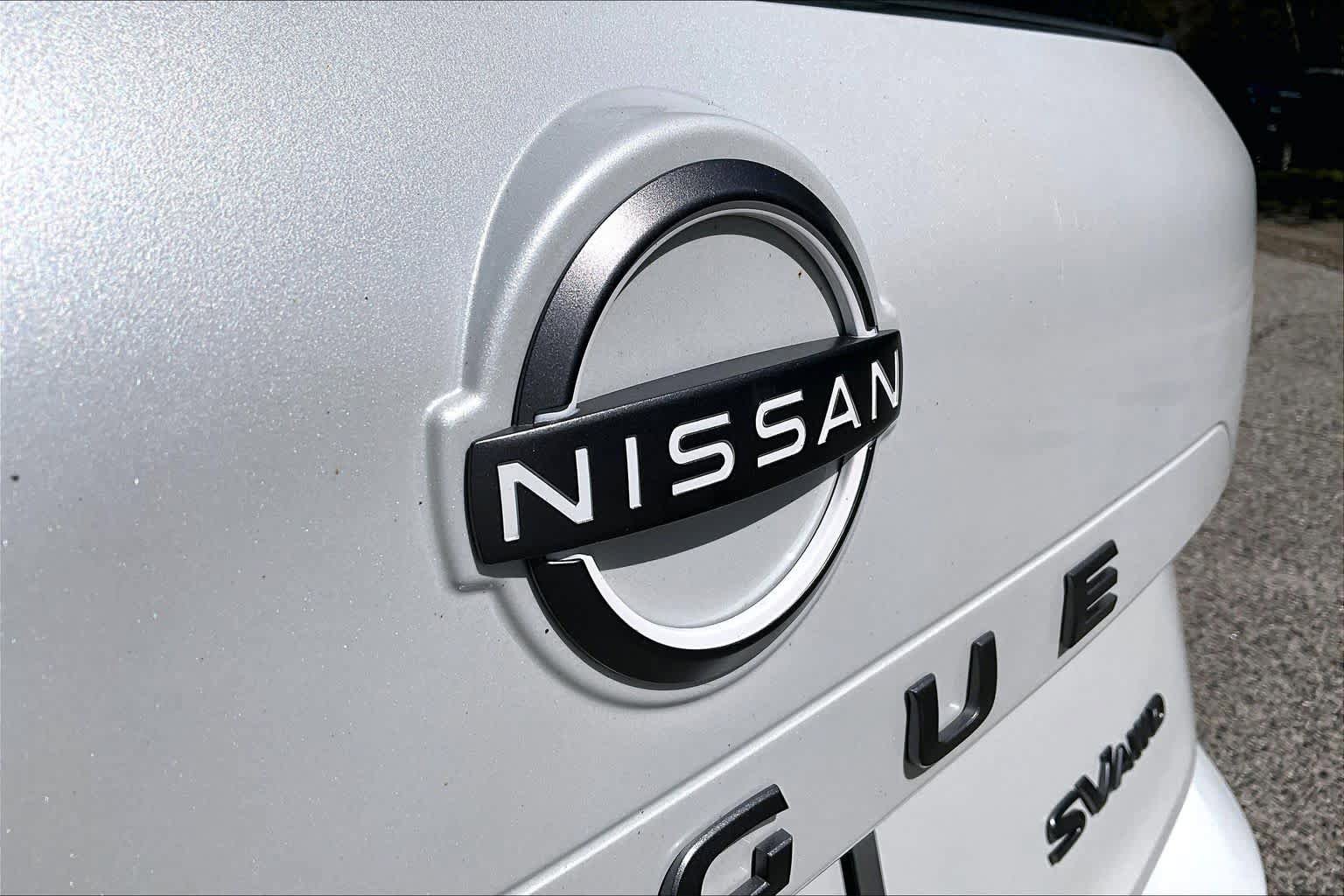 Used 2024 Nissan Rogue SV AWD/4WD image 33