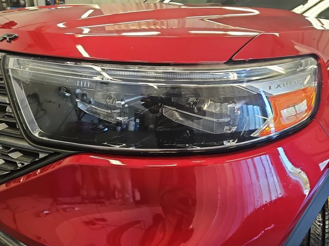 Certified 2023 Ford Explorer XLT w/ Equipment Group 202A RWD image 30