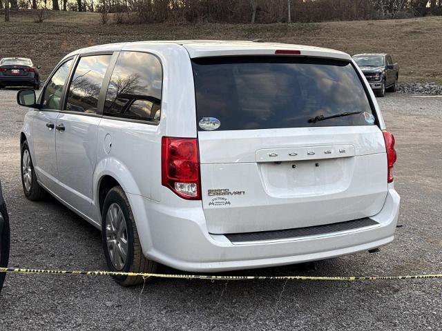 Used 2020 Dodge Grand Caravan SE image 4